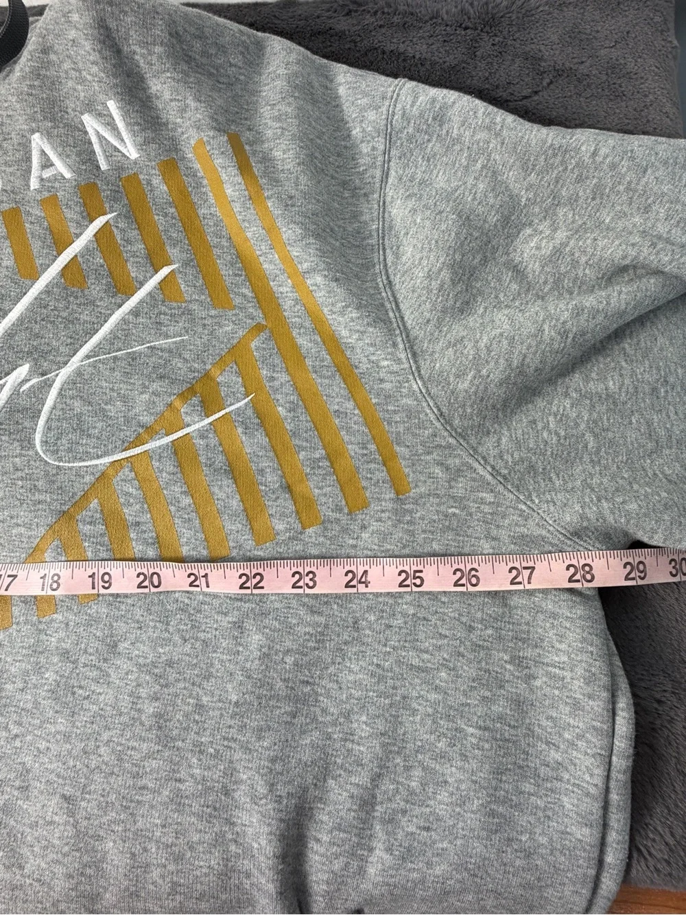Jordan Air Jordan Flight Men’s XXL Gray Gold Graphic Pullover Hoodie